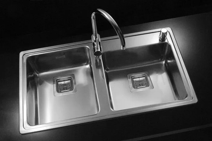 JOHNSON-BACHA  QUADRA Q085 A (85.5x48.2x17.5) C/ORIF.MONO Y DOSIF.