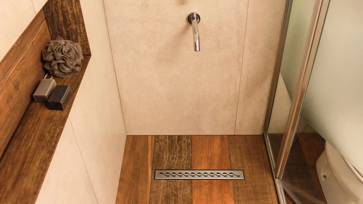 ATRIM- DESAGUE LINEAL RIO PP + ACERO INOX SERIE WAVE MATE  - 45cm/ 18´