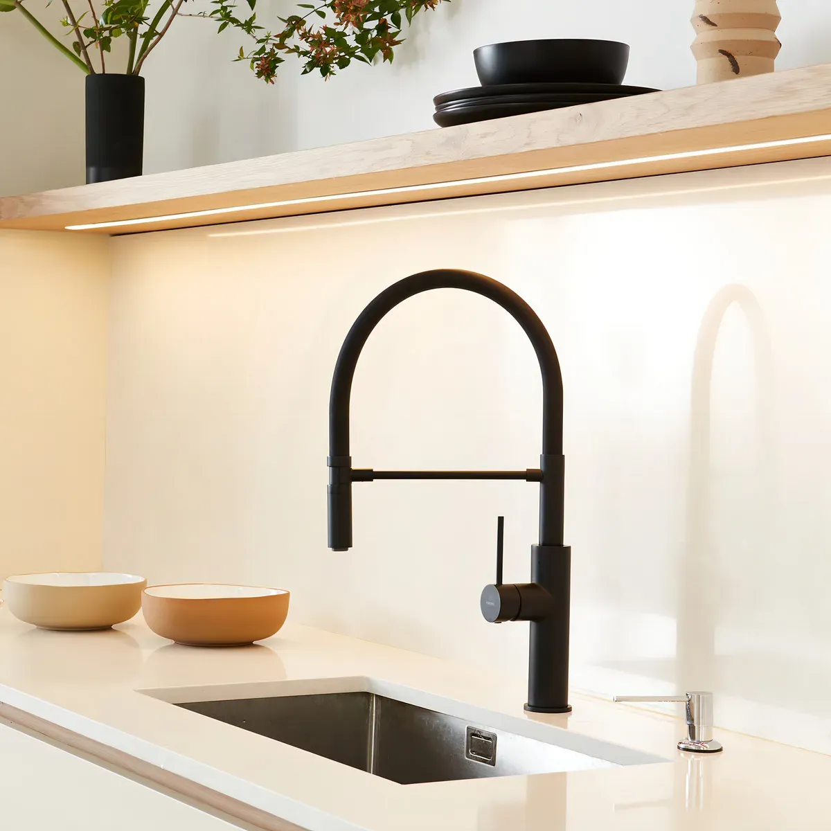 Peirano Black Hoop Cocina Monocomando Negro
